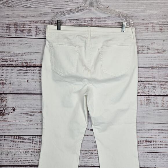 NYDJ Sheri Slim Jeans Womens 14 White Stretch Lift Tuck Mid Rise Straight Pants - Picture 4 of 11
